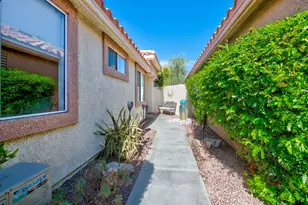 42725 Turqueries Ave, Palm Desert, CA 92211 - Photo 4