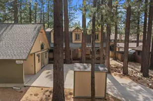 572 Ponderosa Dr, Big Bear Lake, CA 92315 - Photo 40