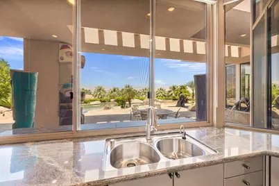 10 Verde Vista Lane, Rancho Mirage, CA 92270 - Photo 32