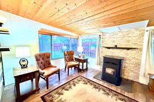 26350 Delano Dr, Idyllwild, CA 92549 - Photo 8