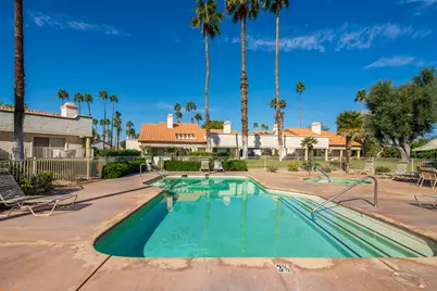 230 Desert Falls Drive E, Palm Desert, CA 92211 - Photo 30