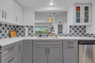 230 Desert Falls Dr E, Palm Desert, CA 92211 - Photo 2