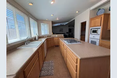 39071 Cudy Circle, Palm Desert, CA 92260 - Photo 2