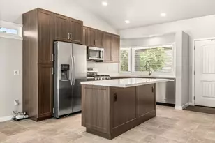 29815 Avenida Maravilla, Cathedral City, CA 92234 - Photo 12