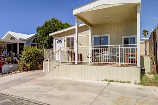 70200 Dillon Road, Desert Hot Springs, CA 92241 - Photo 2
