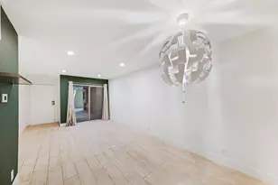 510 N Villa Ct, Palm Springs, CA 92262 - Photo 8