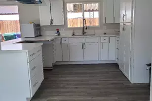 33061 Westchester Dr, Thousand Palms, CA 92276 - Photo 4