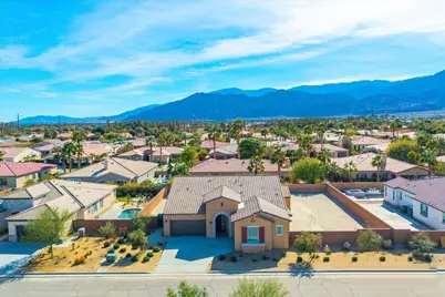 81835 Vida Bella Drive, La Quinta, CA 92253 - Photo 2