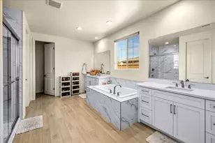 81835 Vida Bella Dr, La Quinta, CA 92253 - Photo 20