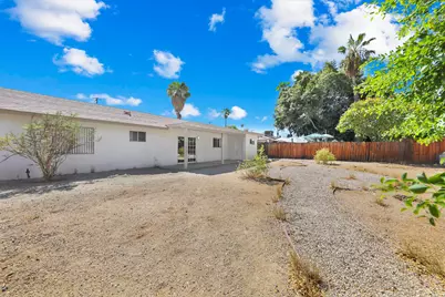 43415 Illinois Avenue, Palm Desert, CA 92211 - Photo 26