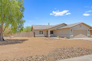 1240 Indian Ocean Ave, Thermal, CA 92274 - Photo 2