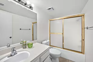 48982 Eisenhower Dr, Indio, CA 92201 - Photo 14