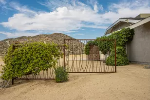 6910 Wamego Trail, Yucca Valley, CA 92284 - Photo 32