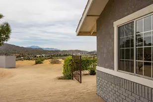 6910 Wamego Trail, Yucca Valley, CA 92284 - Photo 30