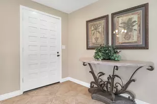 175 Las Lomas, Palm Desert, CA 92260 - Photo 4