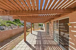 10780 Bel Air Dr, Cherry Valley, CA 92223 - Photo 36