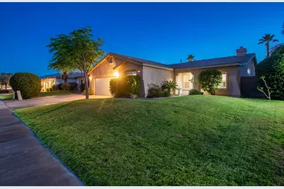 44335 Monticello Avenue, La Quinta, CA 92253 - Photo 4