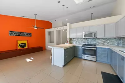36028 Calle Tomas, Cathedral City, CA 92234 - Photo 10