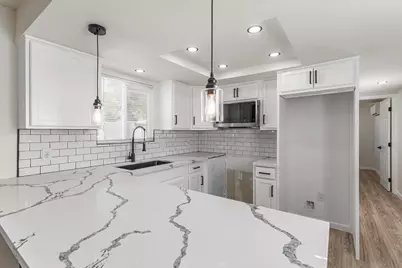 17069 N Indian Canyon Drive #9, Palm Springs, CA 92262 - Photo 4