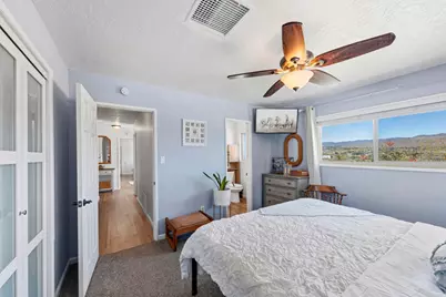 57530 Warren Way, Yucca Valley, CA 92284 - Photo 20