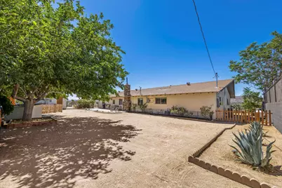 57530 Warren Way, Yucca Valley, CA 92284 - Photo 30