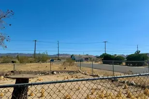 6437 Indio Ave, Yucca Valley, CA 92284 - Photo 16