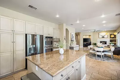 102 Tesori Drive, Palm Desert, CA 92211 - Photo 18