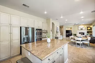 102 Tesori Dr, Palm Desert, CA 92211 - Photo 18