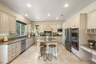 102 Tesori Dr, Palm Desert, CA 92211 - Photo 16