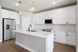 74825 Trousdale Dr, Palm Desert, CA 92211 - Photo 6