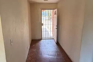 58540 Barron Dr, Yucca Valley, CA 92284 - Photo 8