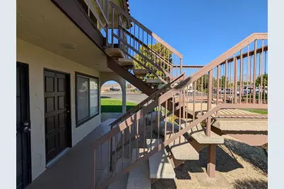 9643 Spyglass Avenue #41, Desert Hot Springs, CA 92240 - Photo 8