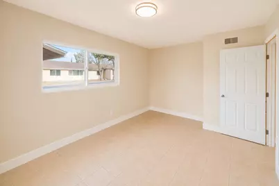 16020 Juniper Street, Hesperia, CA 92345 - Photo 30
