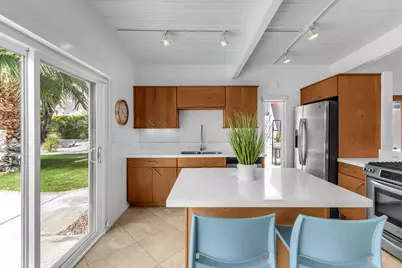 403 E Desert Willow Circle, Palm Springs, CA 92262 - Photo 8
