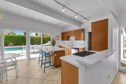 403 E Desert Willow Circle, Palm Springs, CA 92262 - Photo 6