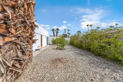 403 E Desert Willow Circle, Palm Springs, CA 92262 - Photo 60