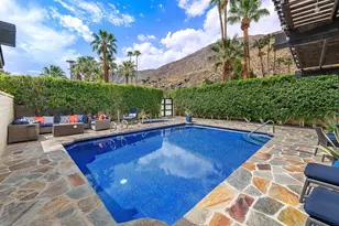 572 W Arenas Rd, Palm Springs, CA 92262 - Photo 1