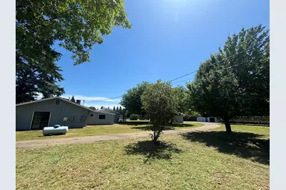 5050 Bo Peep Lane, Redding, CA 96002 - Photo 40