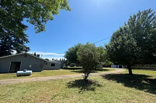 5050 Bo Peep Ln, Redding, CA 96002 - Photo 40