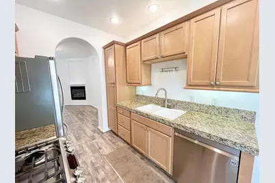 230 Villorrio Drive E, Palm Springs, CA 92262 - Photo 14