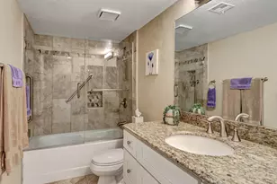 2001 E Camino Parocela, Palm Springs, CA 92264 - Photo 24