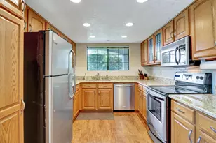 2001 E Camino Parocela, Palm Springs, CA 92264 - Photo 10