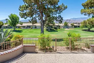 49 Pebble Beach Dr, Rancho Mirage, CA 92270 - Photo 10