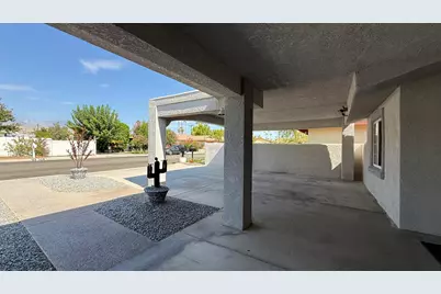 43700 Buena Circle, Palm Desert, CA 92260 - Photo 16
