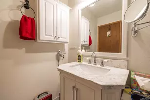 525 Bernhardt Ln, Big Bear City, CA 92314 - Photo 16