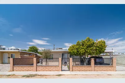 45749 Salton Street, Indio, CA 92201 - Photo 2