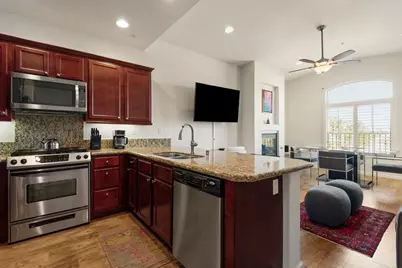 1018 Villorrio Drive N, Palm Springs, CA 92262 - Photo 12