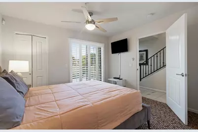 1018 Villorrio Drive N, Palm Springs, CA 92262 - Photo 18