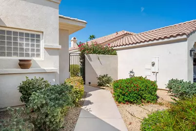 80395 Torreon Way, La Quinta, CA 92253 - Photo 4
