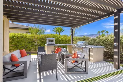 40 Burgundy, Rancho Mirage, CA 92270 - Photo 34